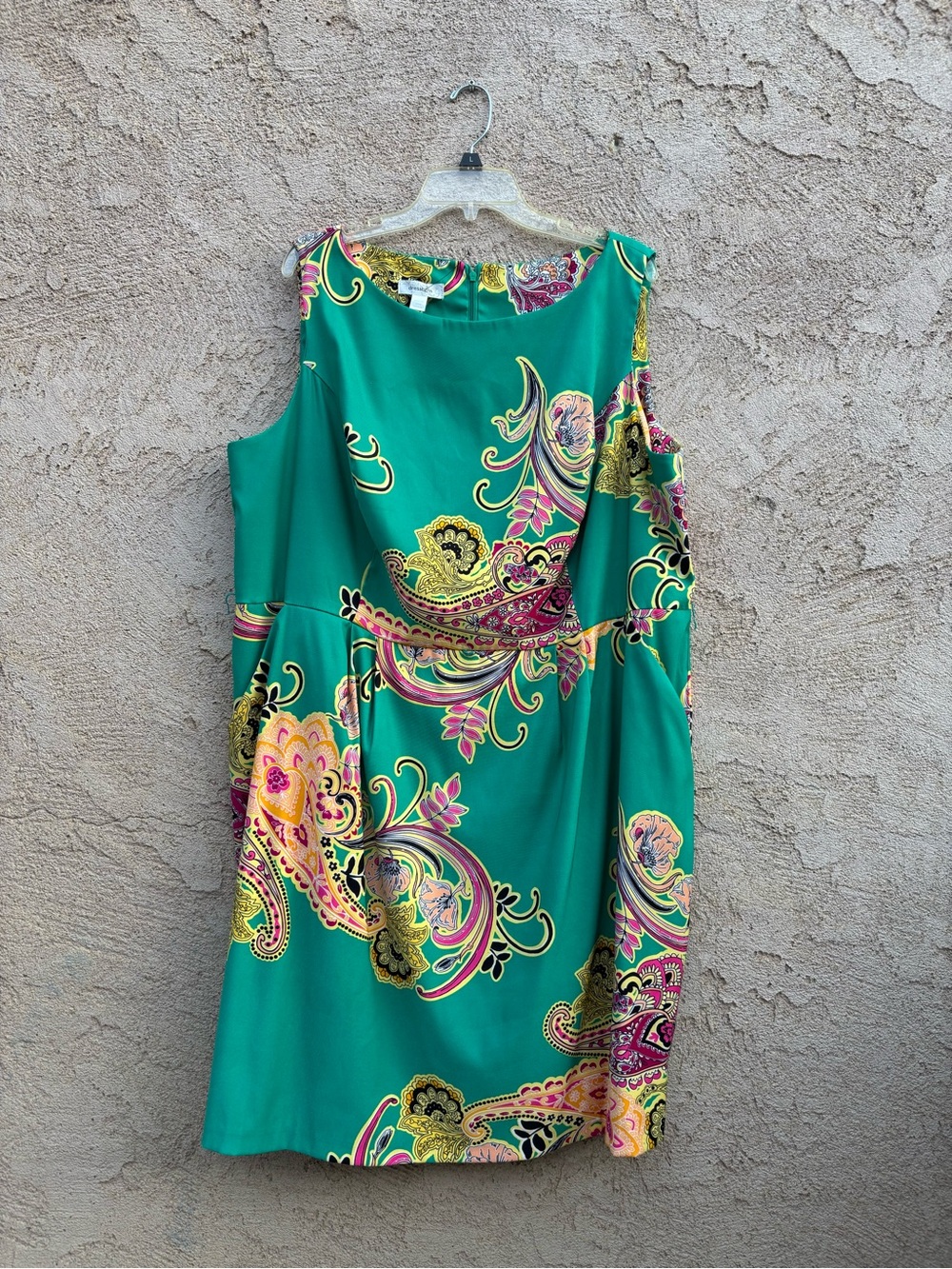 Dressbarn Green Multi-color Floral Paisley Shift dress